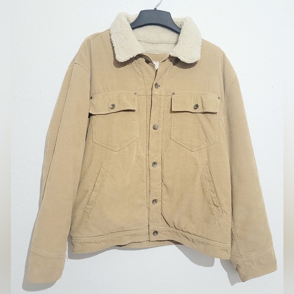 Old Navy Other - OLD NAVY Sherpa Lined Corduroy Jacket 100% Cotton Unisex Size XL Excellent Cond